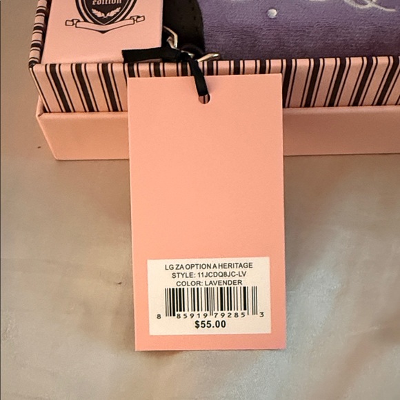 Juicy Couture heritage Lavender Clutch with Gold Embellishment - Picture 2 of 4